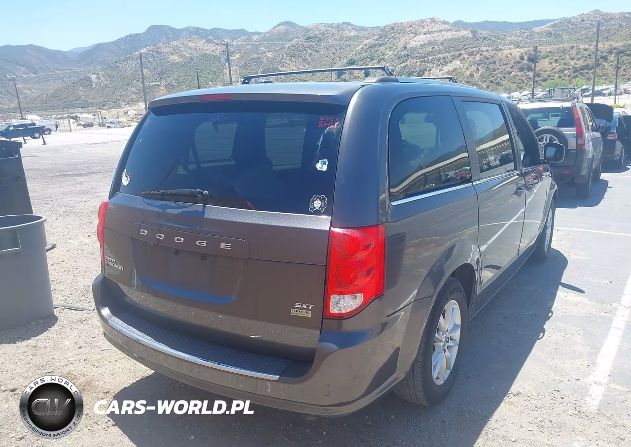 2019 Dodge Grand Caravan Sxt VIN:2C4RDGCG8KR632377 - 4