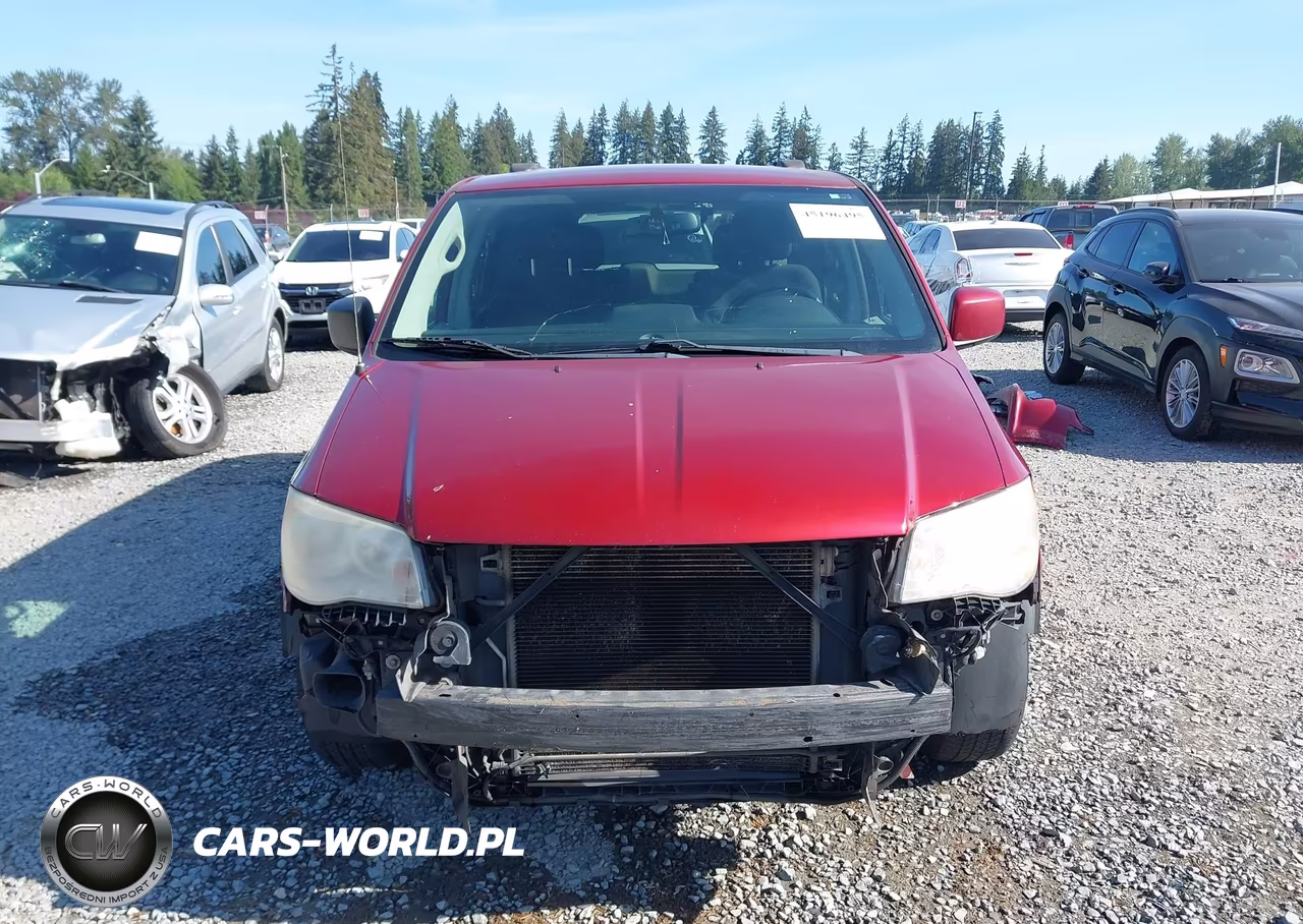 2011 Dodge Grand Caravan Crew VIN:2D4RN5DG2BR644236 - 13