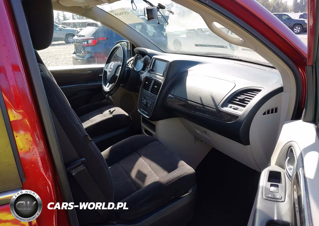 2011 Dodge Grand Caravan Crew VIN:2D4RN5DG2BR644236 - 18