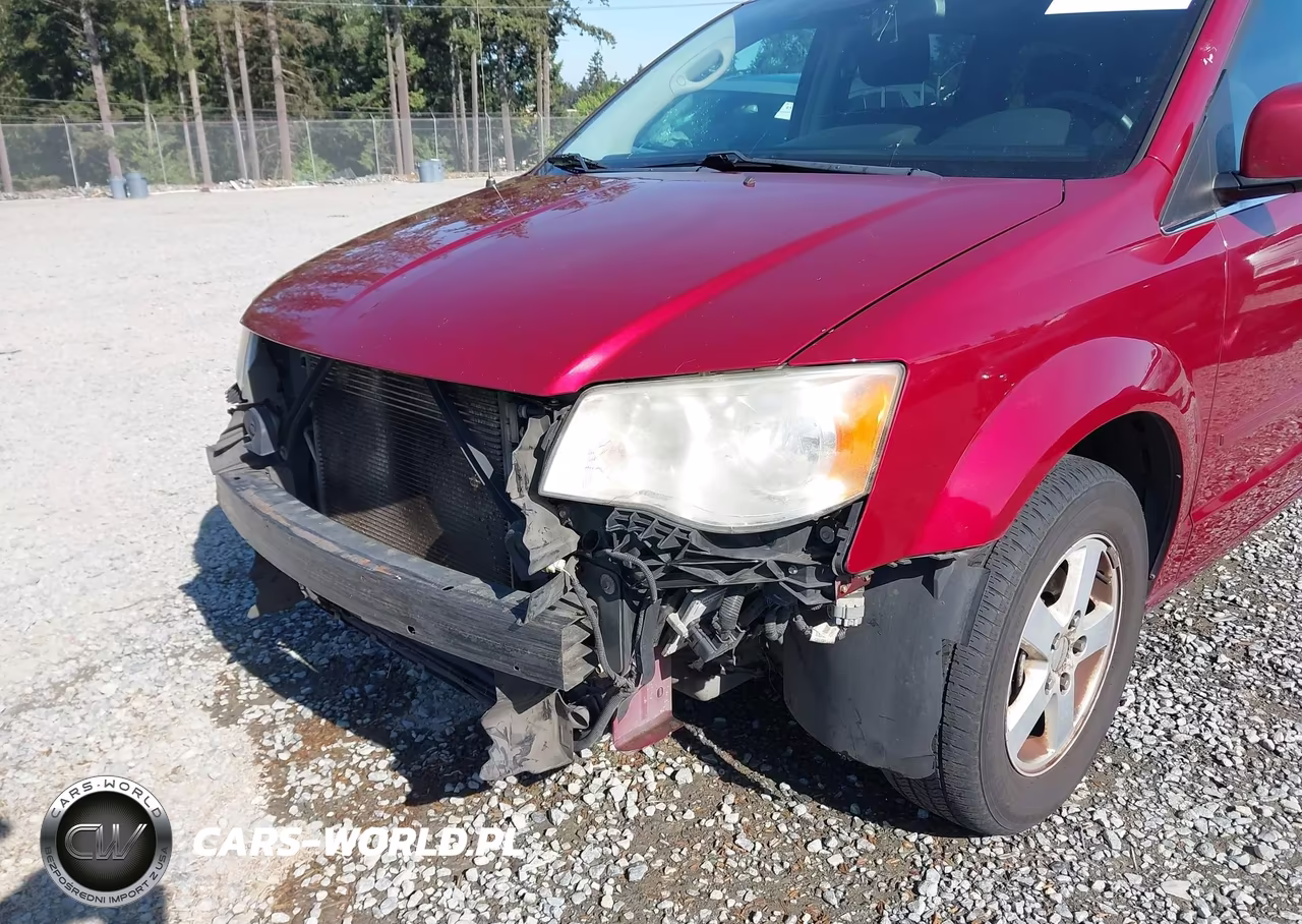 2011 Dodge Grand Caravan Crew VIN:2D4RN5DG2BR644236 - 6