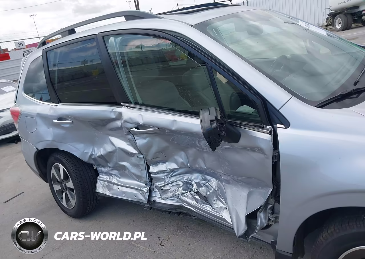 2017 Subaru Forester 2.5I Limited VIN:JF2SJAJC7HH487104 - 6