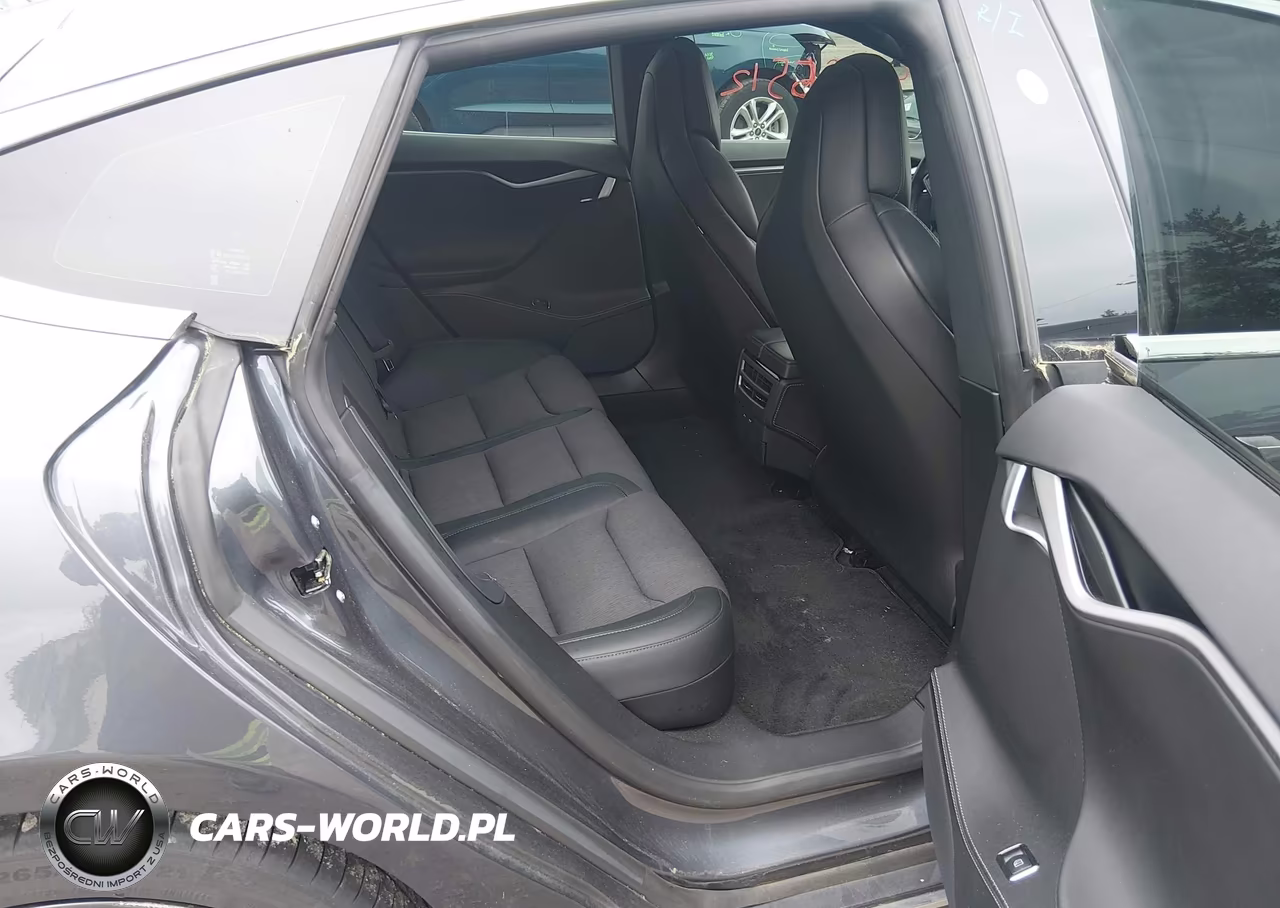 2019 Tesla Model S 100D-75D-Long Range-Standard Range VIN:5YJSA1E26KF300801 - 8