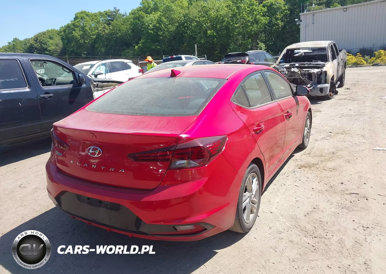 2020 Hyundai Elantra Value Edition VIN:5NPD84LF1LH619828 - 4