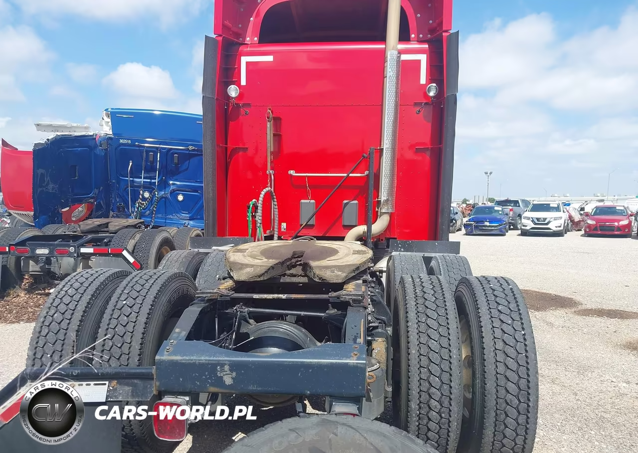 2016 Peterbilt 579 VIN:1XPBD49X8GD364821 - 19