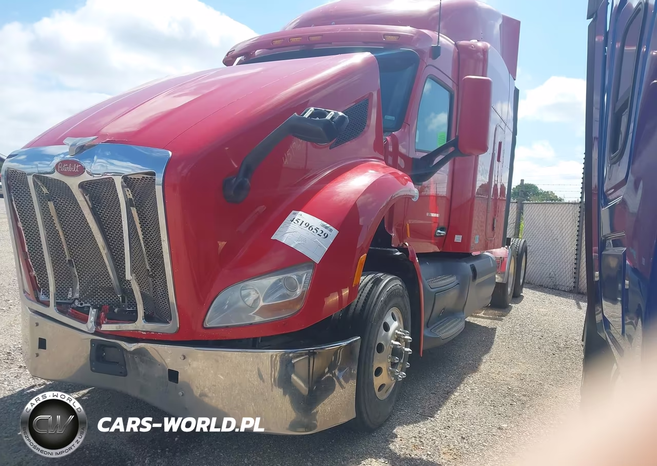 2016 Peterbilt 579 VIN:1XPBD49X8GD364821 - 2