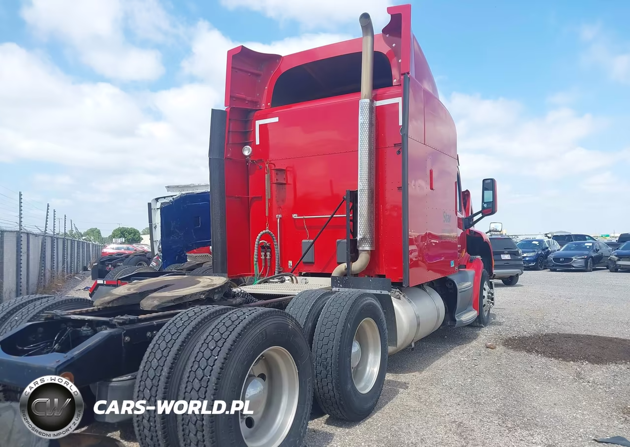 2016 Peterbilt 579 VIN:1XPBD49X8GD364821 - 4