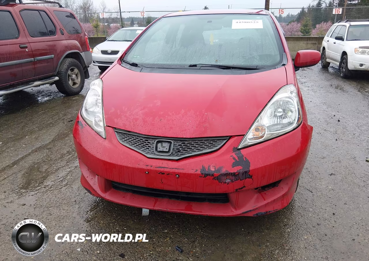 2010 Honda Fit Sport VIN:JHMGE8H41AC001839 - 14