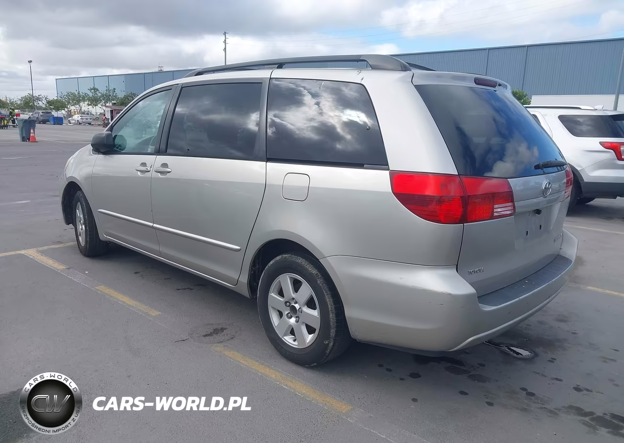 2004 Toyota Sienna Le VIN:5TDZA23C14S143922 - 3