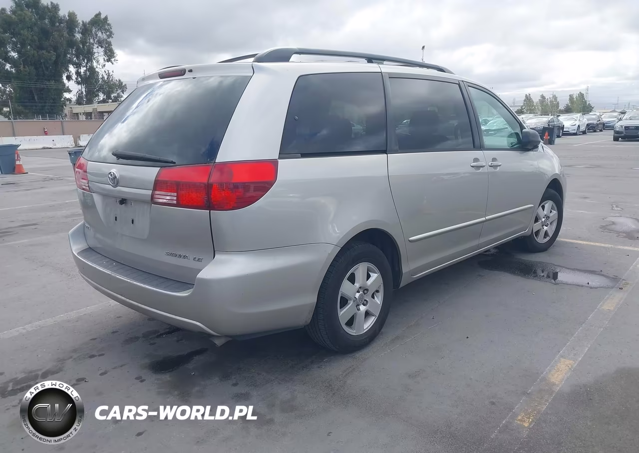 2004 Toyota Sienna Le VIN:5TDZA23C14S143922 - 4