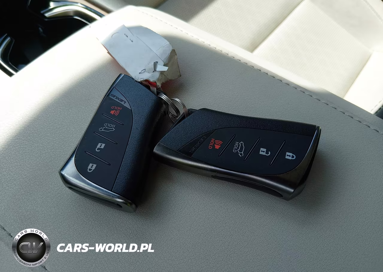 2025 Lexus Rx 450H+ Luxury VIN:JTJCJMGA8S2034739 - 11