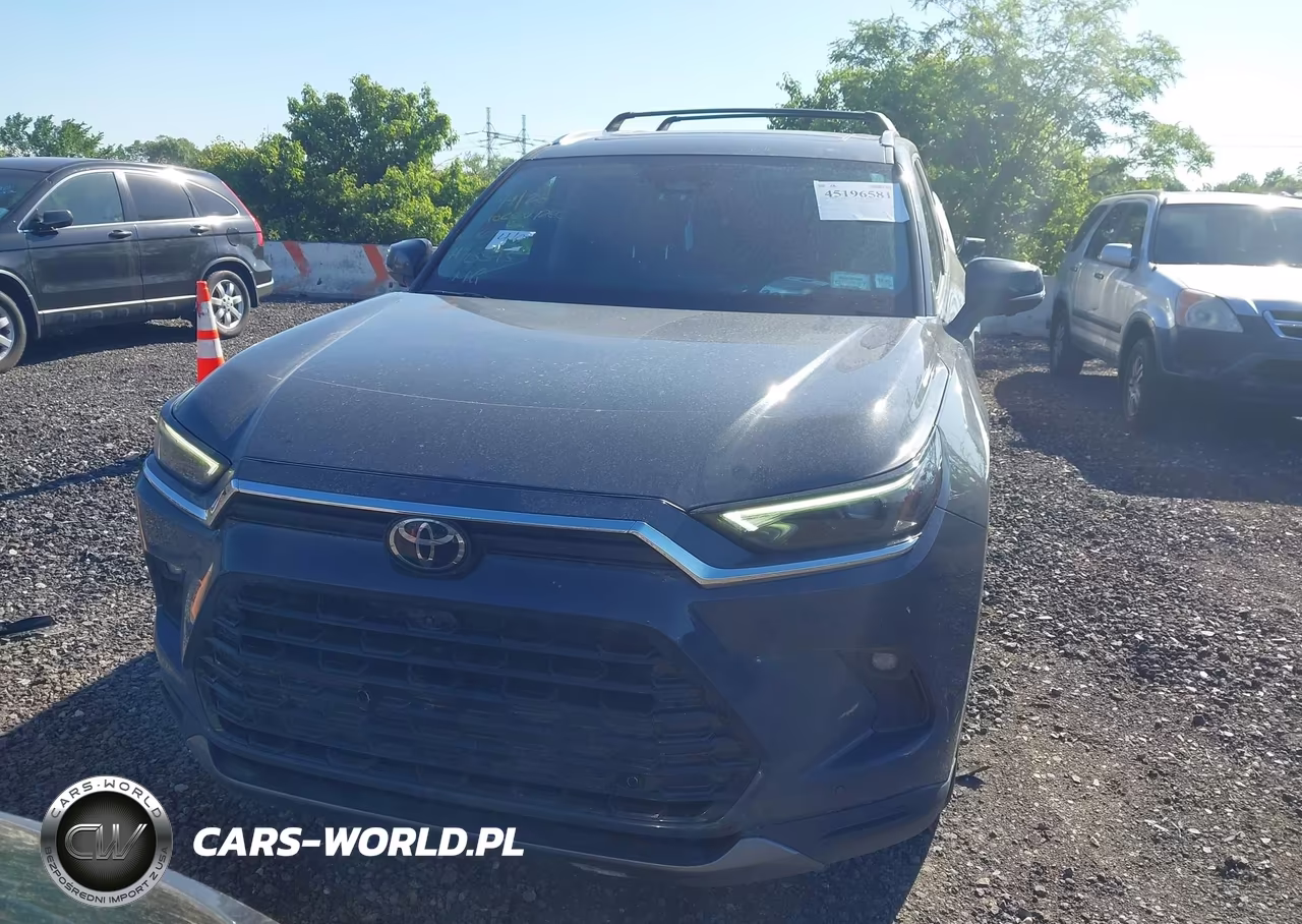 2024 Toyota Grand Highlander Platinum VIN:5TDAAAB59RS026395 - 12