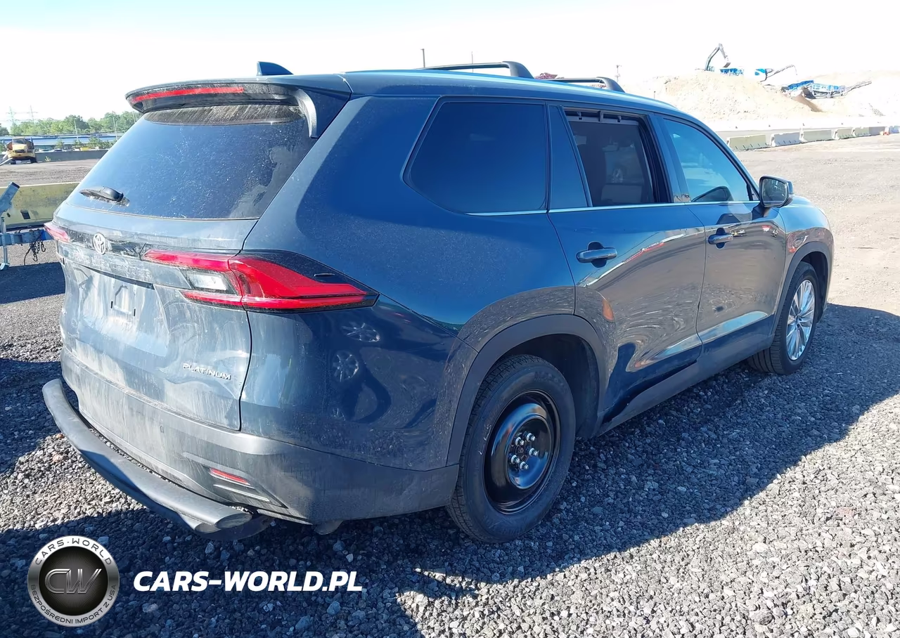 2024 Toyota Grand Highlander Platinum VIN:5TDAAAB59RS026395 - 4