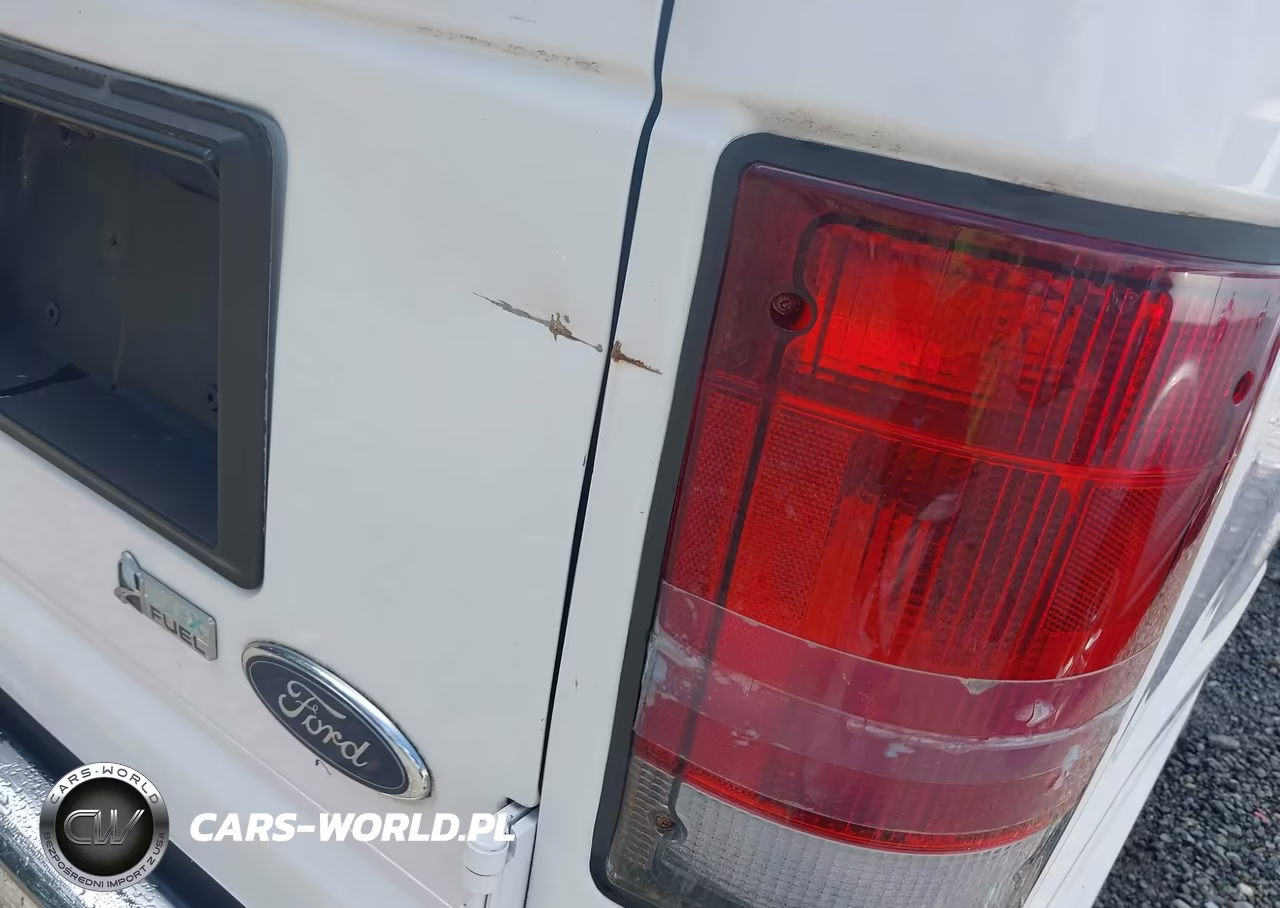 2012 Ford E-350 Super Duty Xlt VIN:1FBSS3BL1CDA10467 - 20
