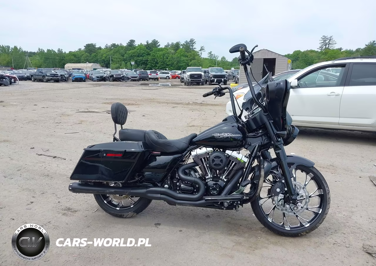 2013 Harley-Davidson Flhx Street Glide VIN:1HD1KBM16DB626125 - 12