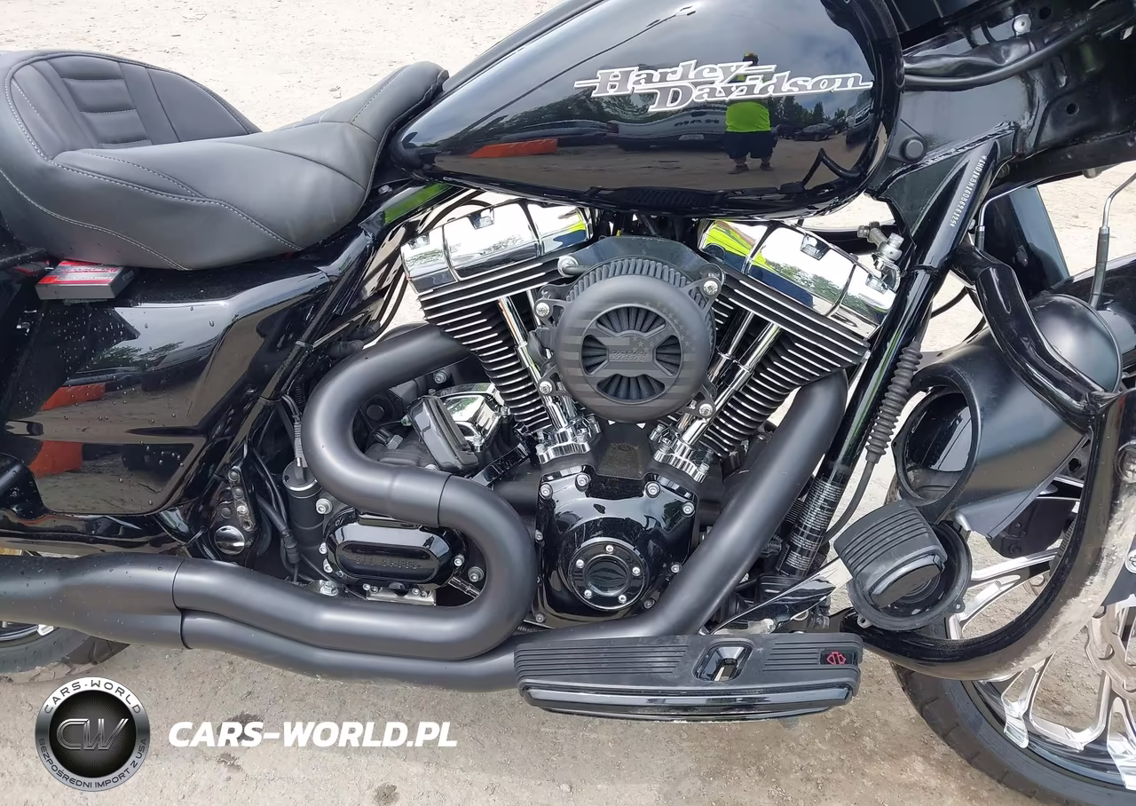 2013 Harley-Davidson Flhx Street Glide VIN:1HD1KBM16DB626125 - 8