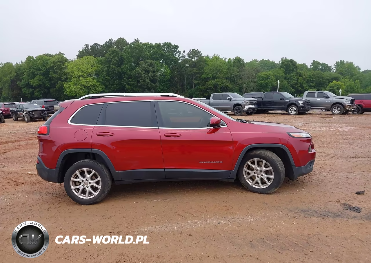 2016 Jeep Cherokee Latitude VIN:1C4PJLCB3GW126077 - 13