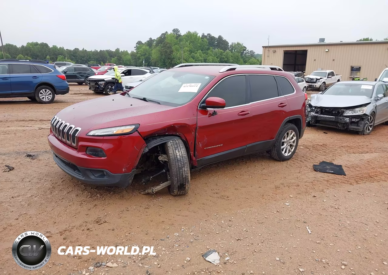 2016 Jeep Cherokee Latitude VIN:1C4PJLCB3GW126077 - 2