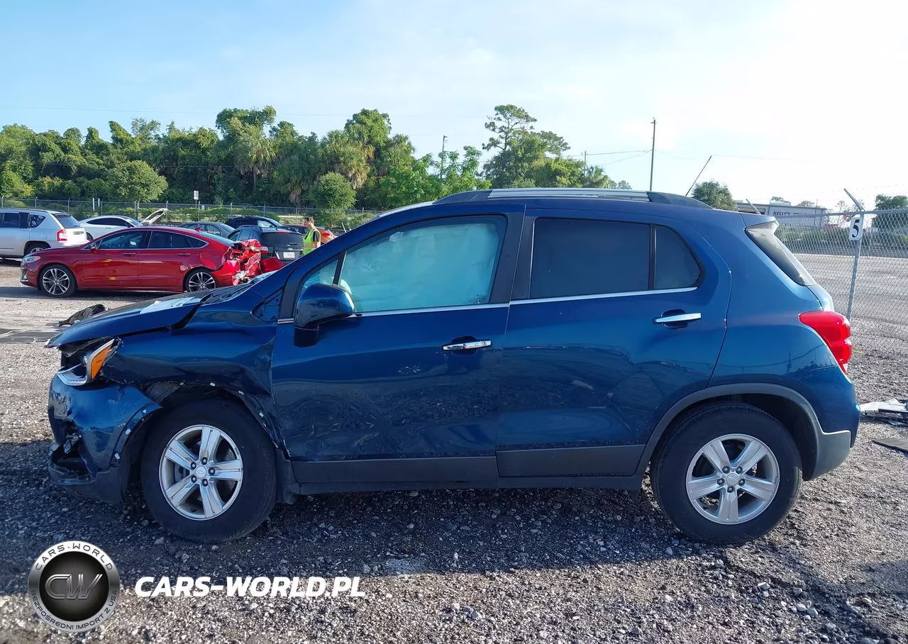 2020 Chevrolet Trax Fwd Lt VIN:3GNCJLSB5LL303817 - 14