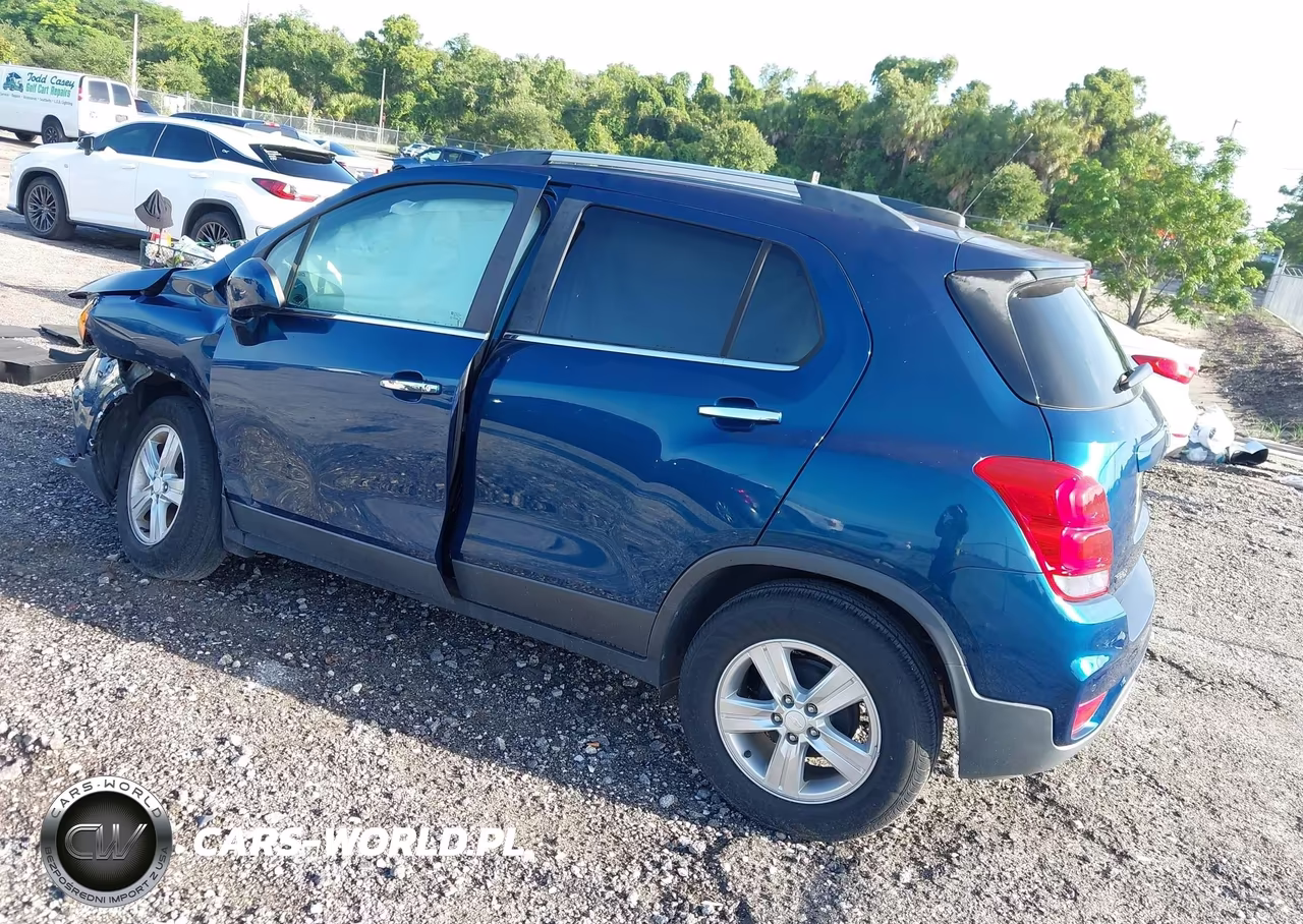 2020 Chevrolet Trax Fwd Lt VIN:3GNCJLSB5LL303817 - 3