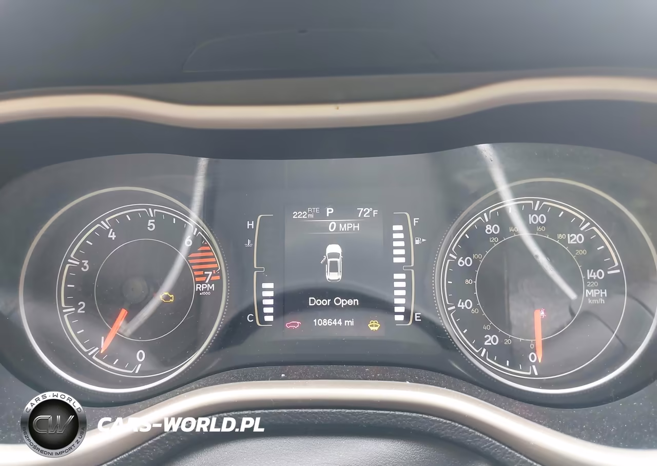 2017 Jeep Cherokee Sport Fwd VIN:1C4PJLAB0HW540969 - 7