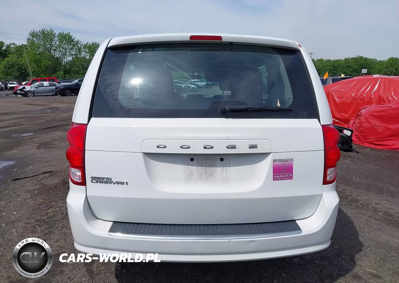 2016 Dodge Grand Caravan American Value Pkg VIN:2C4RDGBG4GR364713 - 16