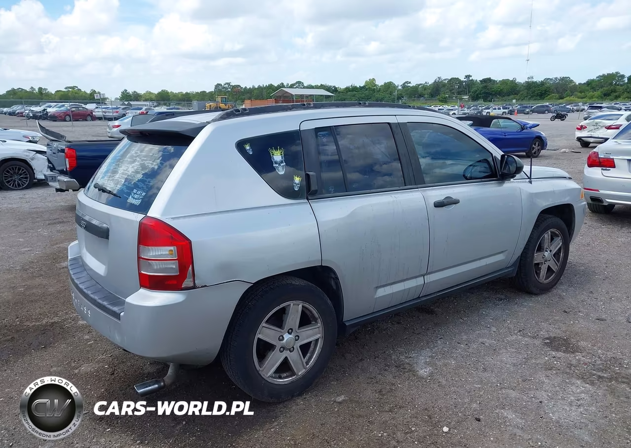 2007 Jeep Compass Sport VIN:1J8FT47W77D171469 - 4