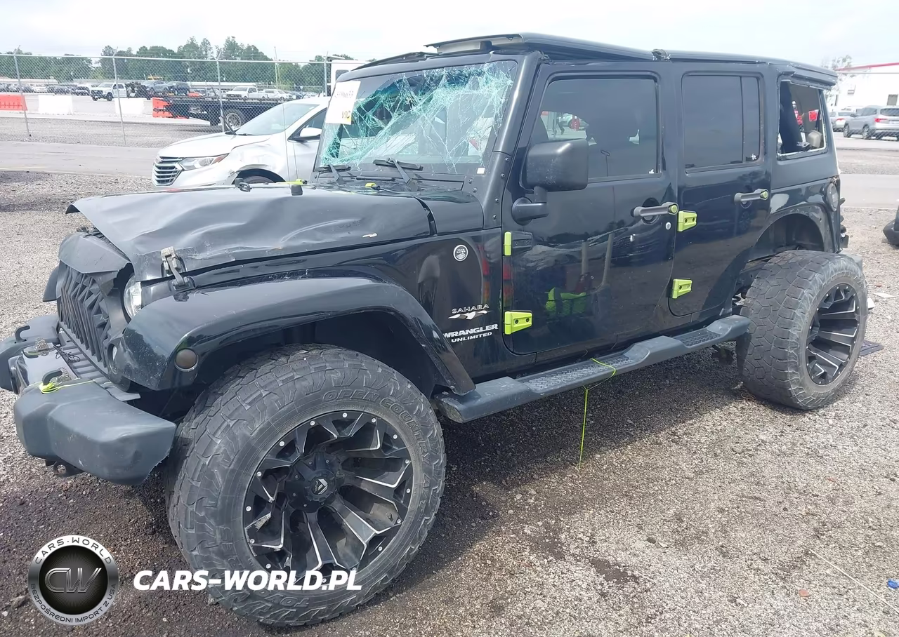 2017 Jeep Wrangler Unlimited Sahara 4X4 VIN:1C4BJWEG3HL623413 - 2
