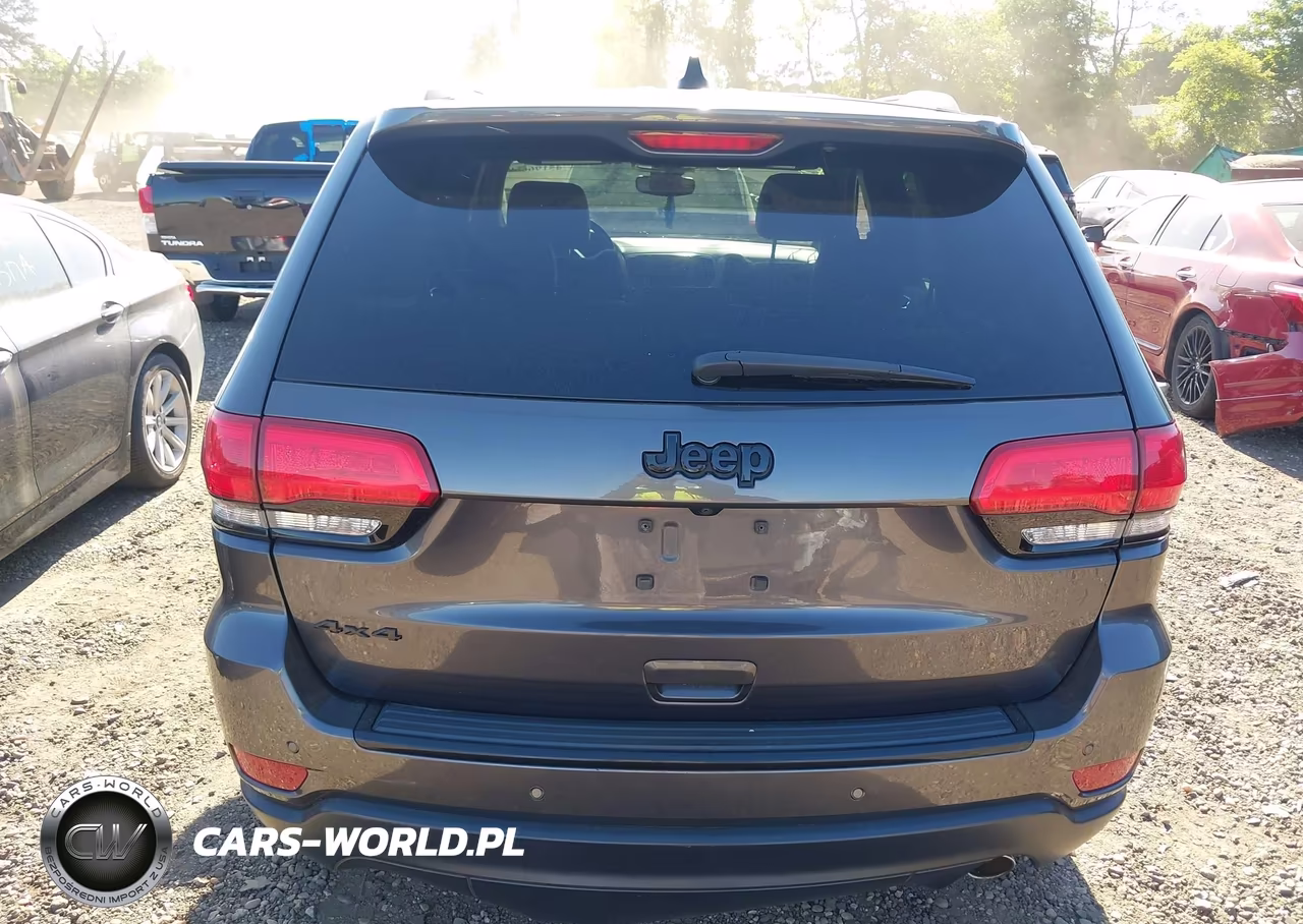 2017 Jeep Grand Cherokee Limited 4X4 VIN:1C4RJFBGXHC694983 - 16