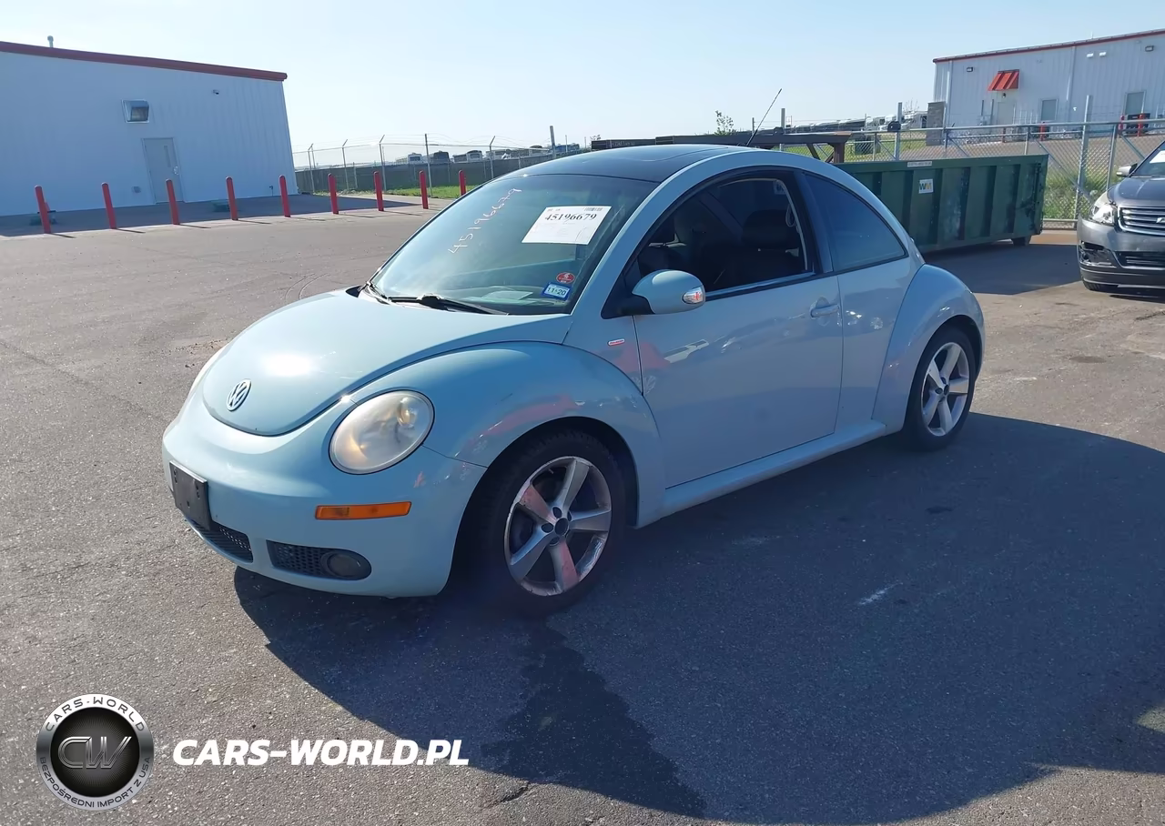 2010 Volkswagen New Beetle 2.5L Final Edition VIN:3VWRW3AG5AM027483 - 2