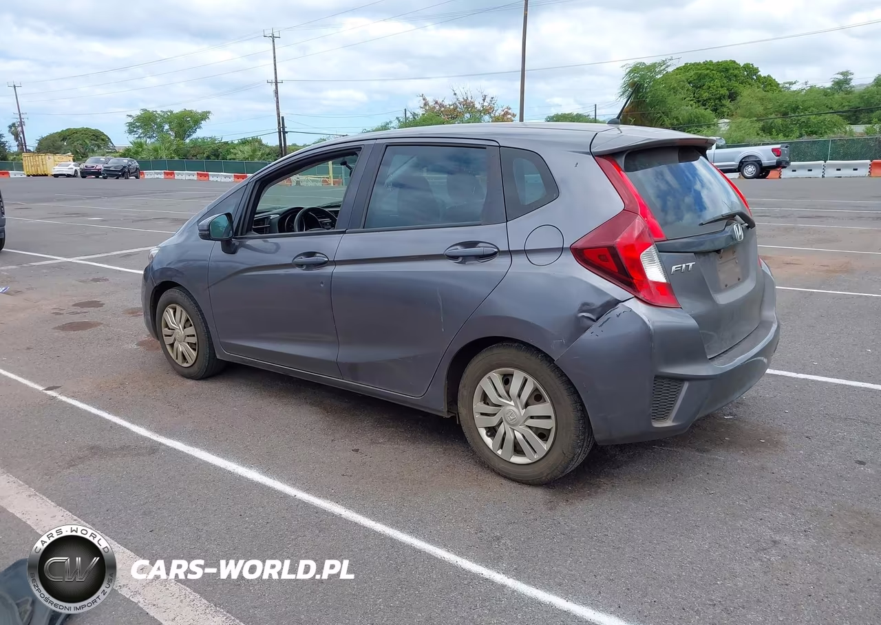 2015 Honda Fit Lx VIN:3HGGK5H57FM755093 - 3
