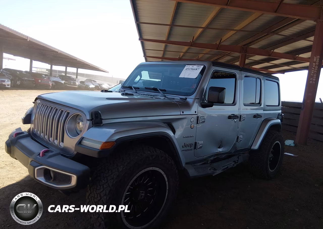 2020 Jeep Wrangler Unlimited Sahara 4X4 VIN:1C4HJXEN6LW153545 - 6