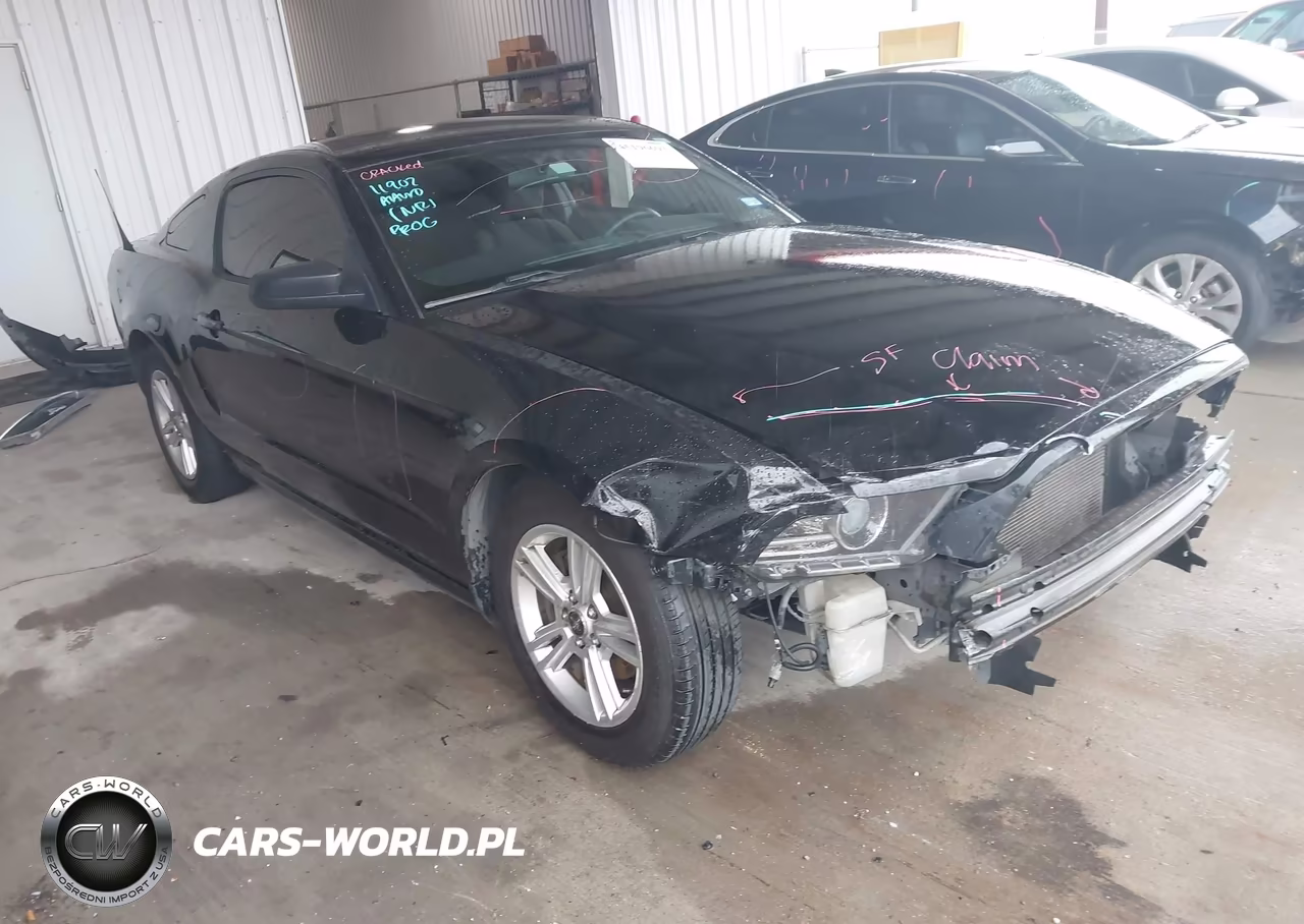 2014 Ford Mustang V6 – zdjęcie 1 z 17