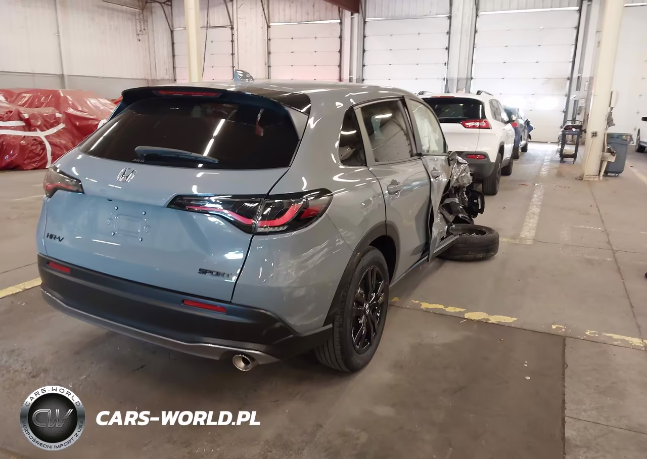 2026 Honda Hr-V Awd Sport VIN:3CZRZ2H54TM748612 - 4