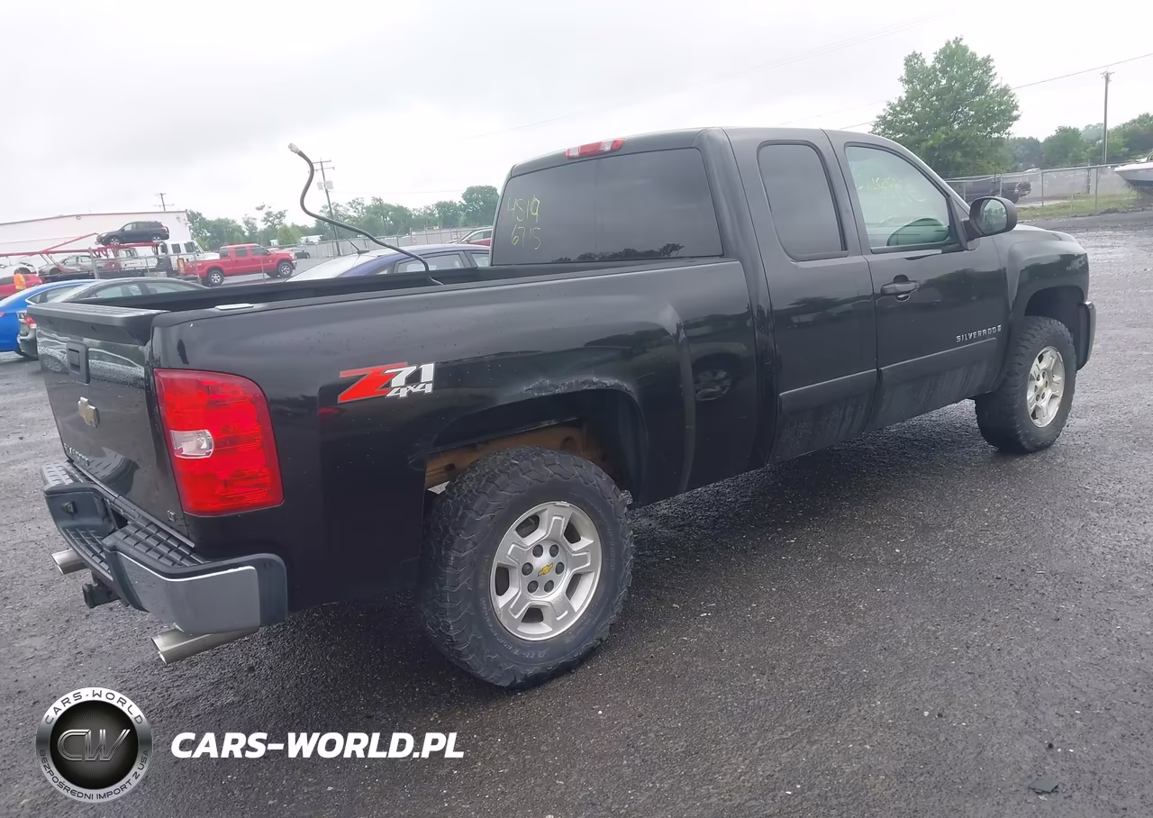 2008 Chevrolet Silverado 1500 Lt1 VIN:2GCEK19J581275168 - 4