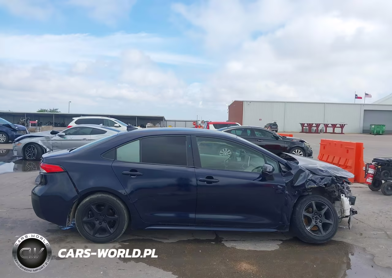 2020 Toyota Corolla Le VIN:5YFEPRAE0LP137031 - 13