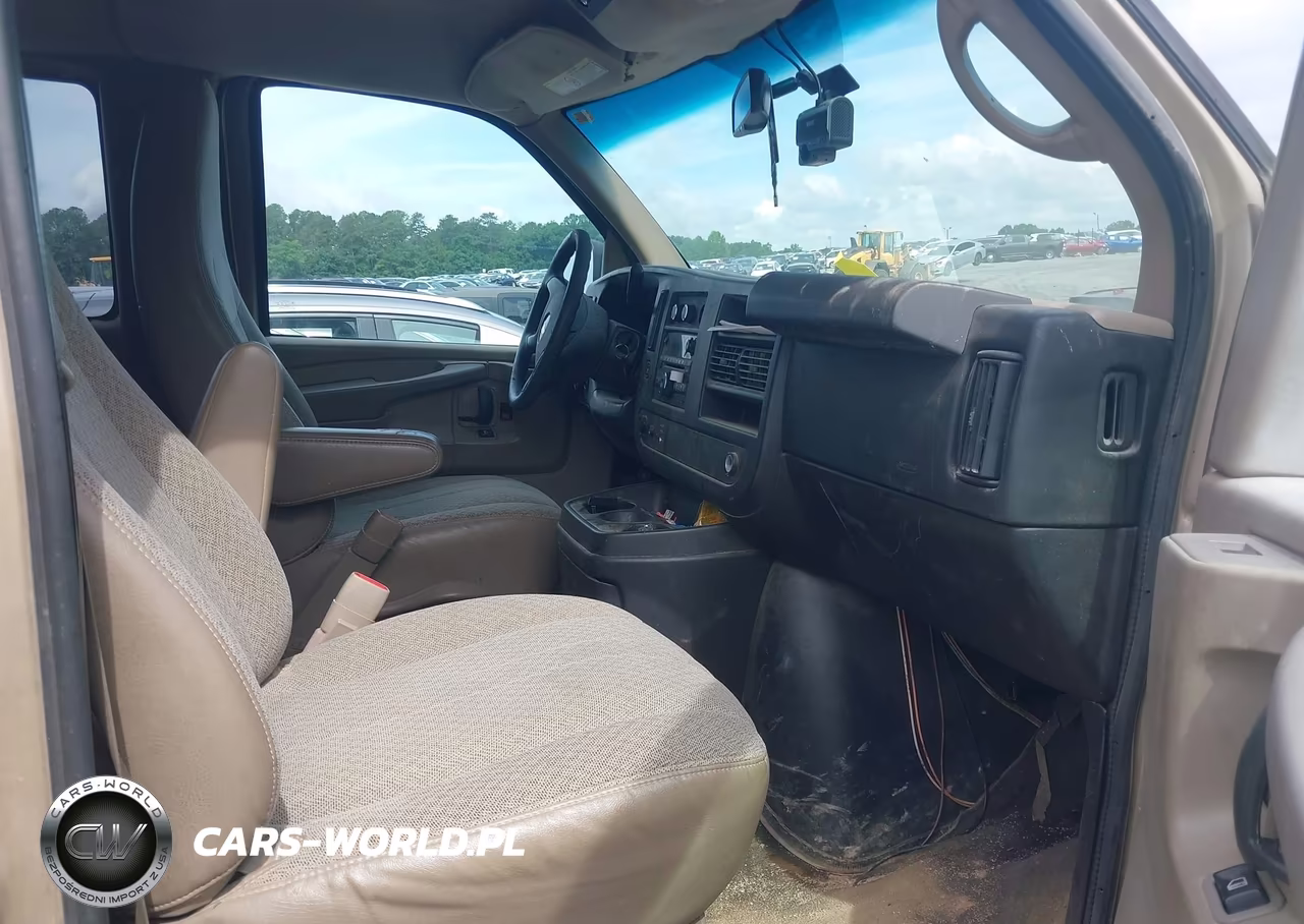 2010 Chevrolet Express 3500 Lt VIN:1GA2G1DGXA1170663 - 5