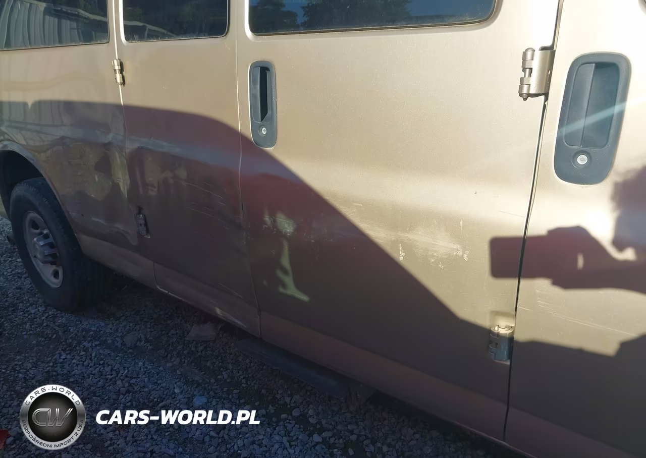 2010 Chevrolet Express 3500 Lt VIN:1GA2G1DGXA1170663 - 6