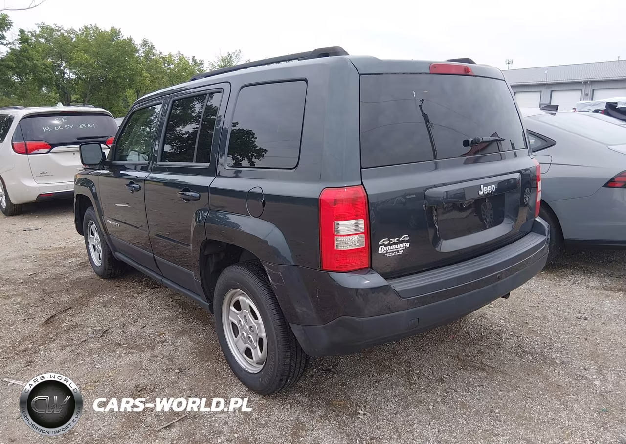 2015 Jeep Patriot Sport VIN:1C4NJRBB5FD411918 - 3