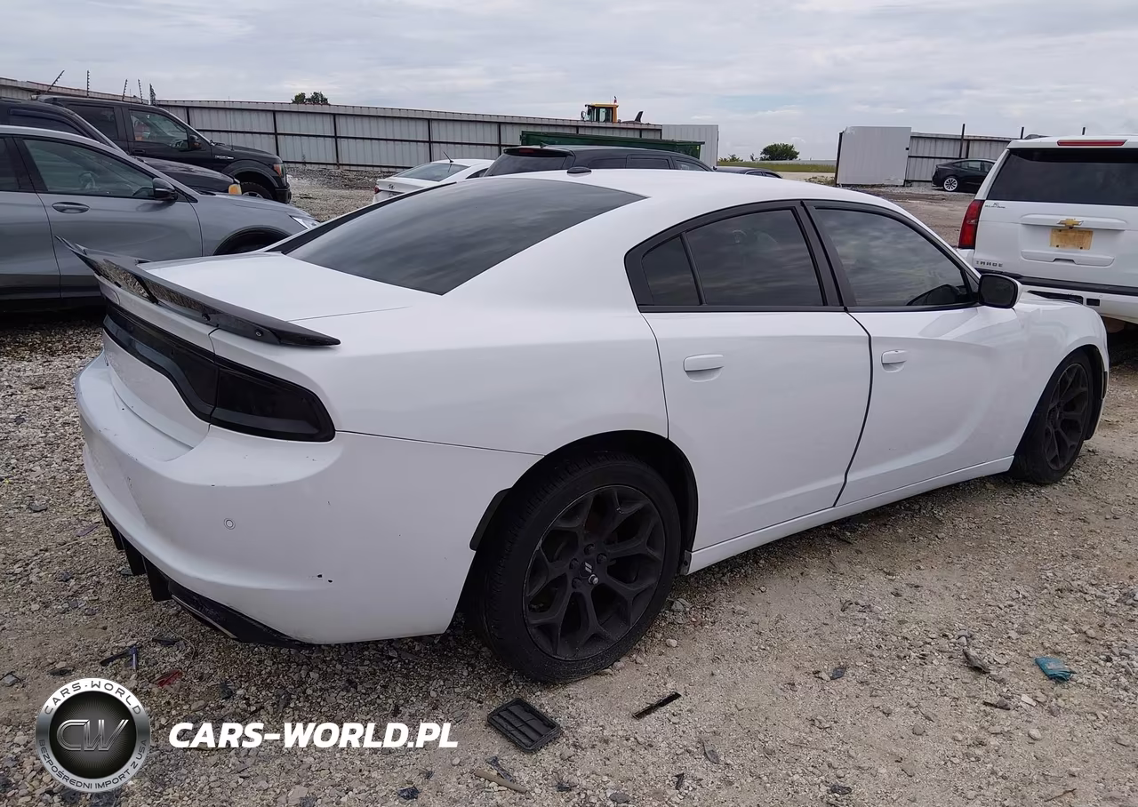 2019 Dodge Charger Sxt VIN:2C3CDXBG4KH628313 - 4