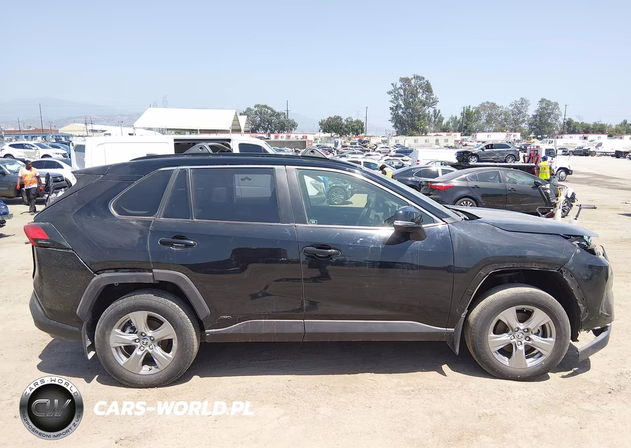 2024 Toyota Rav4 Hybrid Le VIN:JTMMWRFV7RD219101 - 13