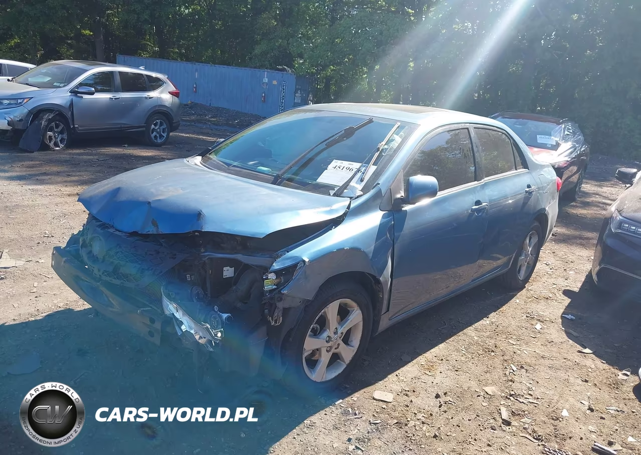 2013 Toyota Corolla Le VIN:5YFBU4EE6DP121281 - 2