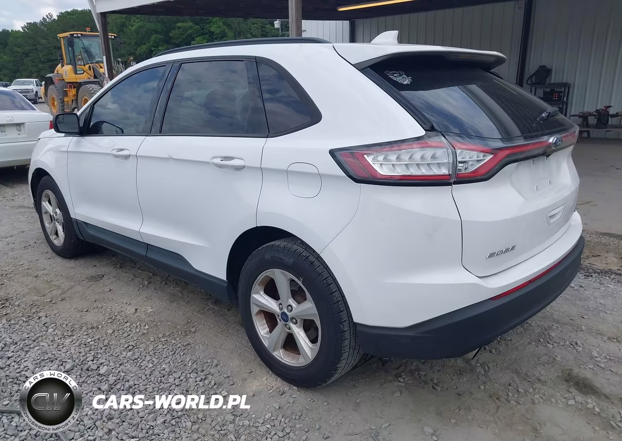 2018 Ford Edge Se VIN:2FMPK3G9XJBC18361 - 3
