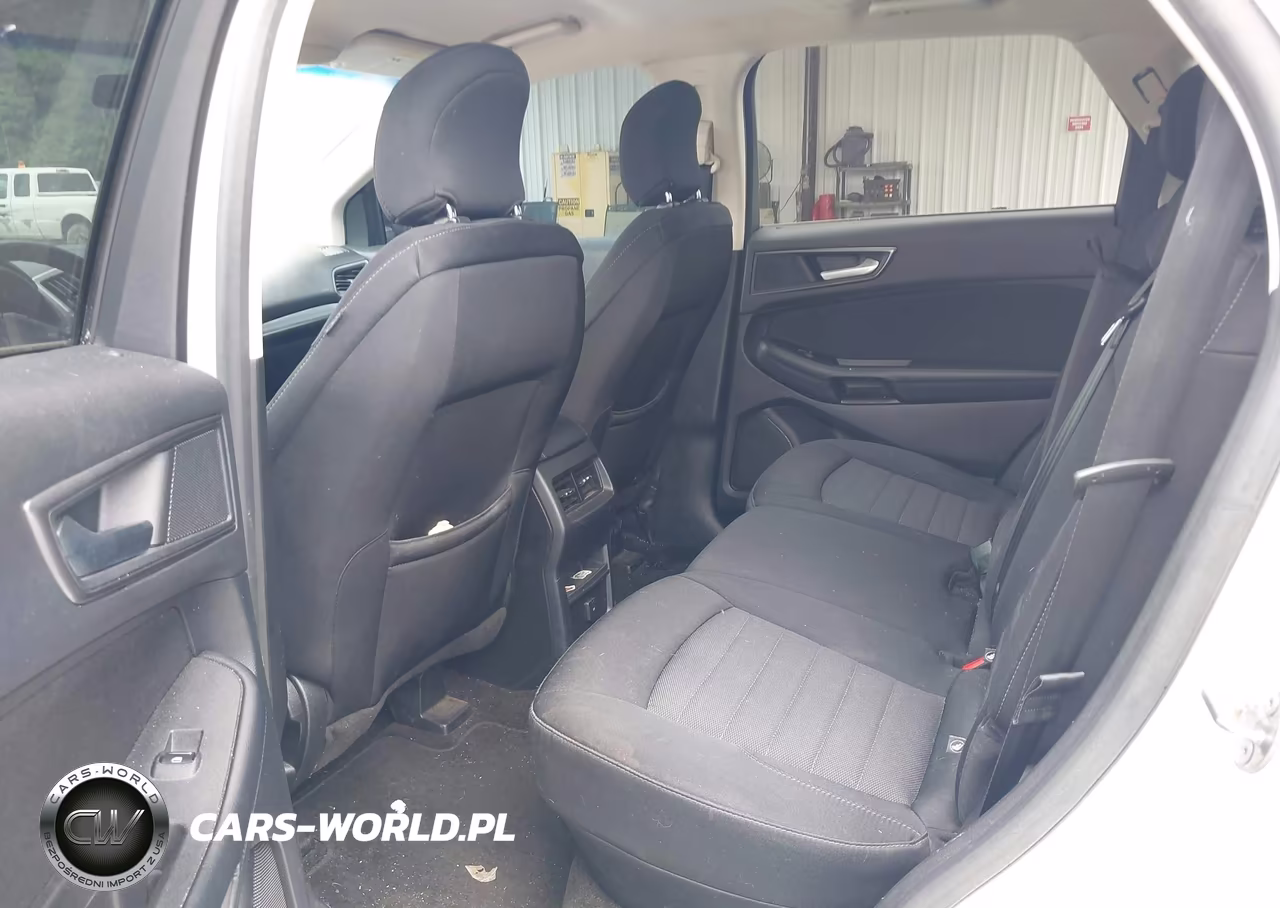 2018 Ford Edge Se VIN:2FMPK3G9XJBC18361 - 8
