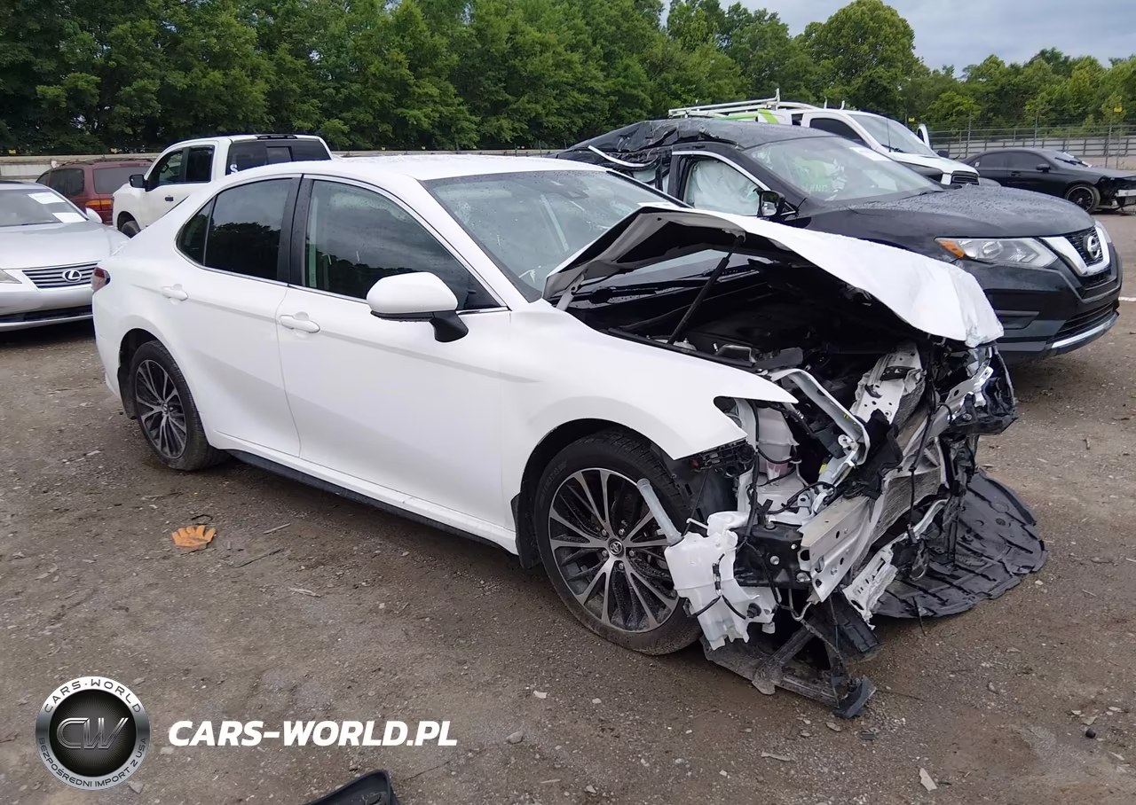 2020 Toyota Camry Se – zdjęcie 1 z 17