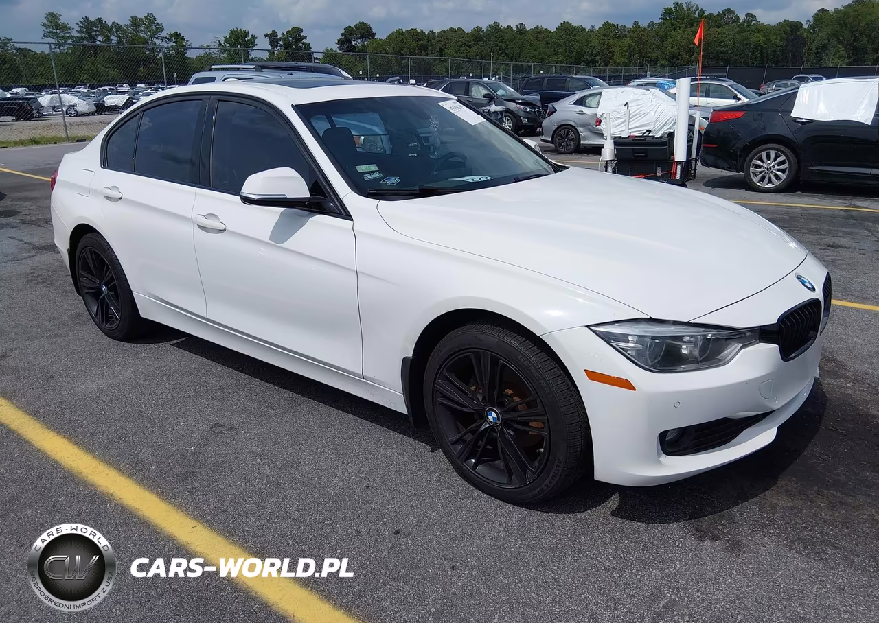2015 BMW 320I xDrive – zdjęcie 1 z 16