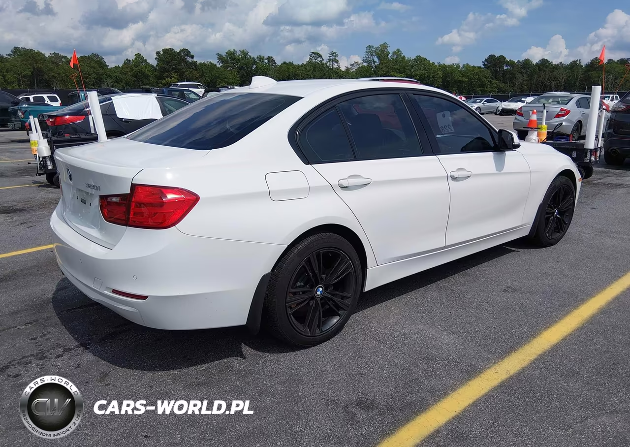 2015 BMW 320I xDrive VIN:WBA3C3G57FNT52959 - 4