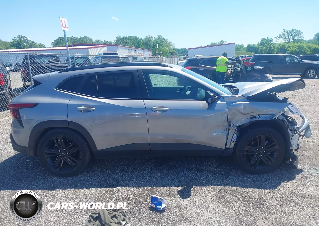 2025 Chevrolet Trax Fwd Activ VIN:KL77LKEP4SC127582 - 13