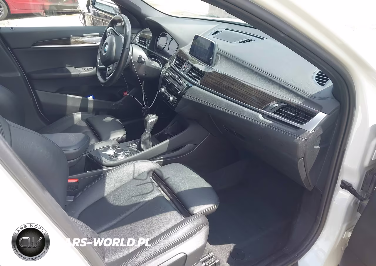 2019 BMW X2 xDrive28I VIN:WBXYJ5C54K5N72007 - 5