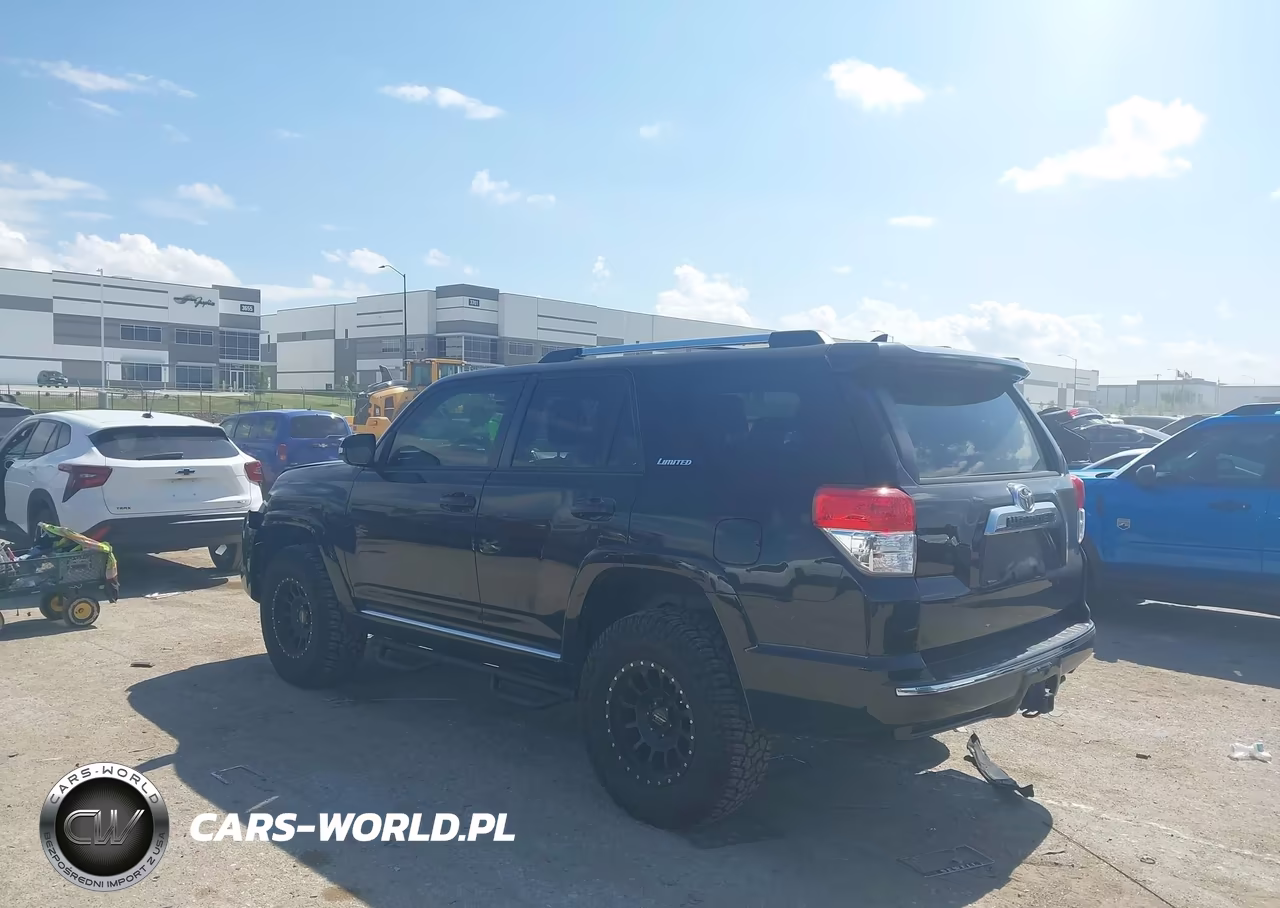 2013 Toyota 4Runner Limited VIN:JTEZU5JR8D5060893 - 3