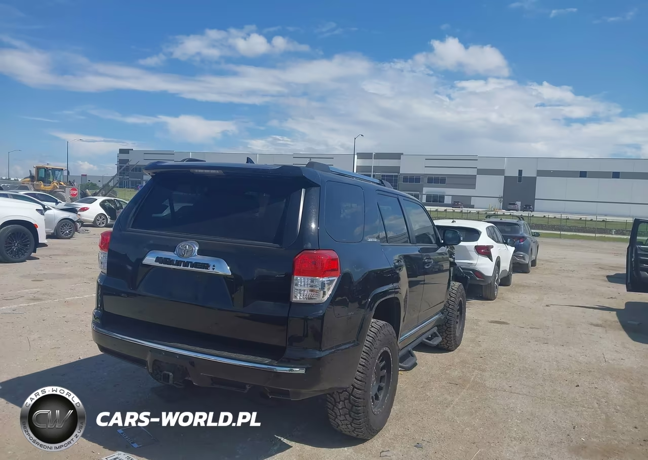 2013 Toyota 4Runner Limited VIN:JTEZU5JR8D5060893 - 4